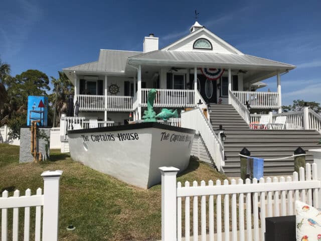 captains house